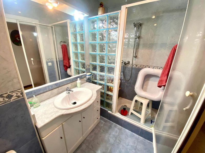 Foto 869d93f5-5c9b-44a3-9872-2b5ace037fdb. Pis a Can Baró Barcelona