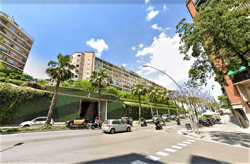 Foto f3a56ed0-5f23-4024-a907-2c82535d5dac. Pis a Can Baró Barcelona