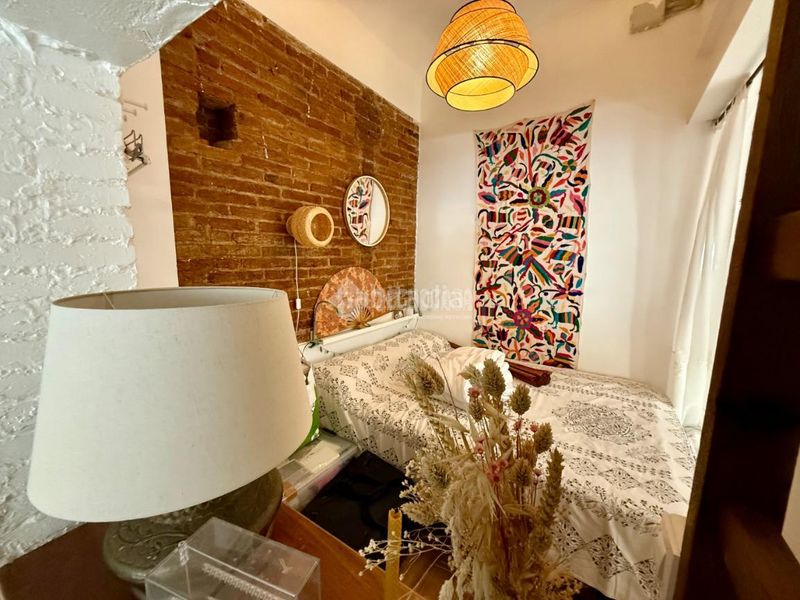 Foto c05c559c-f16f-4989-a929-986185f7a242. Loft a Baix Guinardó Barcelona