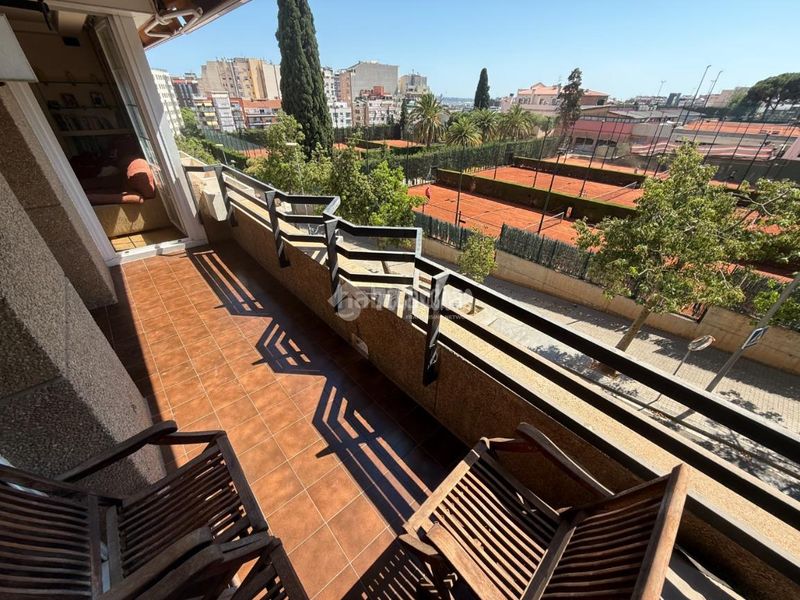 Foto e6fe6433-5eea-47a5-be85-a6423e829a07. Pis amb piscina a La Salut Barcelona