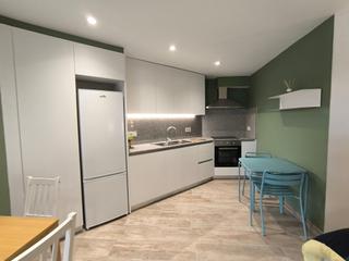Appartement  Passeig marítim. Estudio a estrenar con vistas laterales al mar!