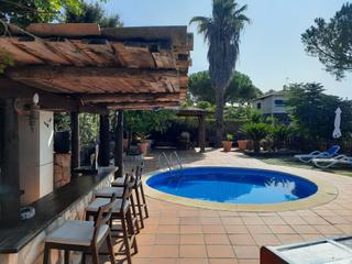 Xalet  Urbanització s daniel. Impresionante casa en sant daniel con licencia turistica!