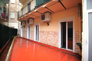 Appartement  Muralla de sant domènec. Magnifico piso en el centro de manresa.