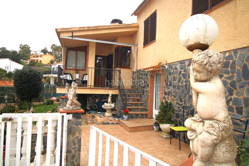 Foto 2e0dc4ab-fac5-4c25-bb04-573a6d4d26f3. Casa con parcheggio piscina in Serra Brava Lloret de Mar