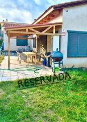 Chalet  Carrer castell. Bonito chalet independiente