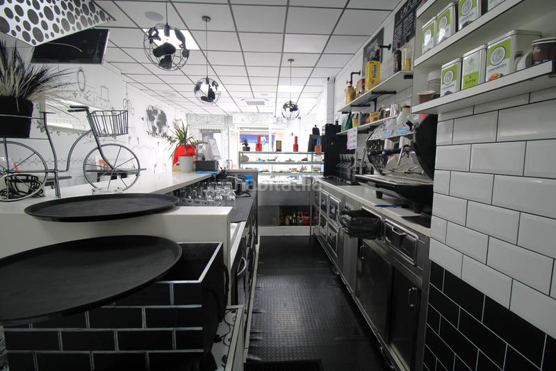 Foto e8f99738-029f-4363-9c13-8a2876b18f57. Local comercial oportunidad en Malgrat de Mar