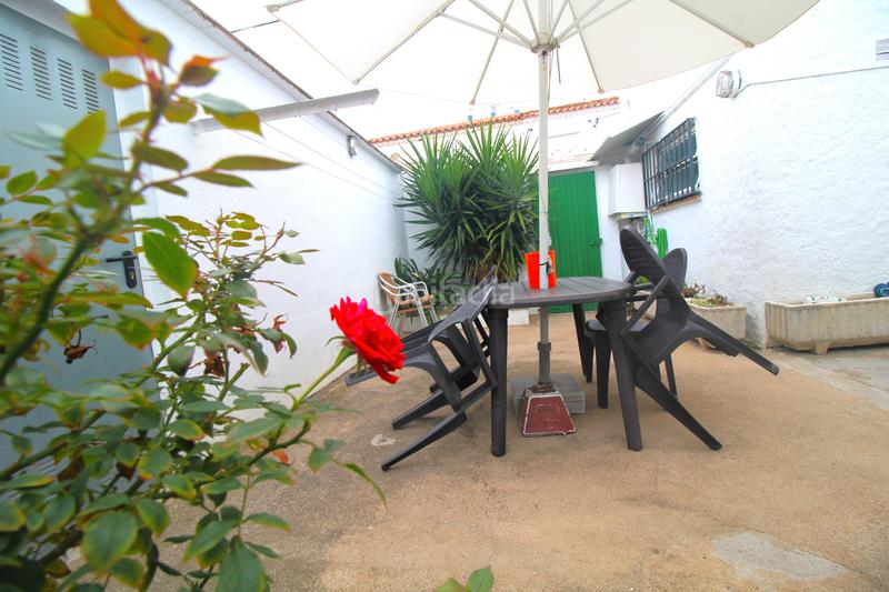 Foto a0a56ae3-c331-42a8-b02a-6eb1ec281240. Casa bifamiliare con camino riscaldamento parcheggio in Blanes