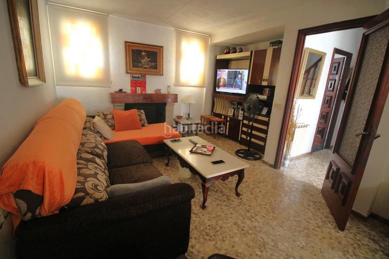 Foto f966b4f3-6b3a-40ba-964c-3ce65a70aff3. Casa bifamiliare con camino riscaldamento parcheggio in Blanes