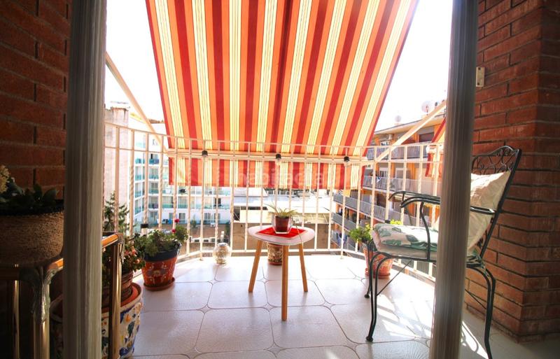 Foto d734b98a-9916-4c28-a5ed-cd446a34da32. Piso amplio piso luminoso en el centro en Centre Lloret de Mar