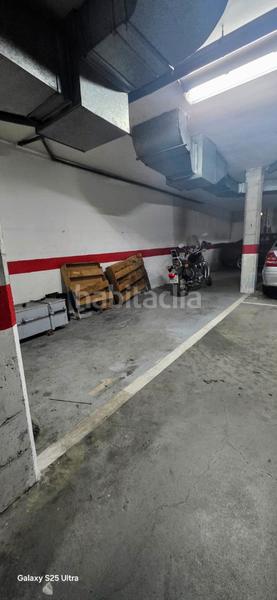 Foto 7167545d-c489-4178-863d-ee8299ee6b03. Parking coche parking para coche grande y dos motos. en Lloret de Mar