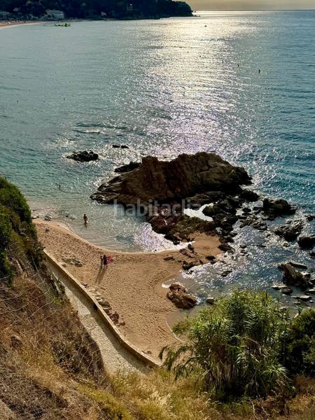 Foto 93e951ca-a4f6-4ea7-b101-5e83f76acca9. Parking coche parking para coche grande y dos motos. en Lloret de Mar