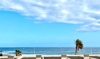Casa adossada a Avenida juan carlos i 57. Adosado vista mar a 100m de la playa de la jaquita