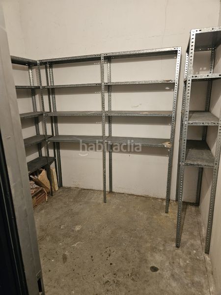 Foto 55a43c83-c928-4b4a-ad8a-0cdd7d1f36f4. Aparcament cotxe a calle cortés 6 a Radazul Rosario (El)