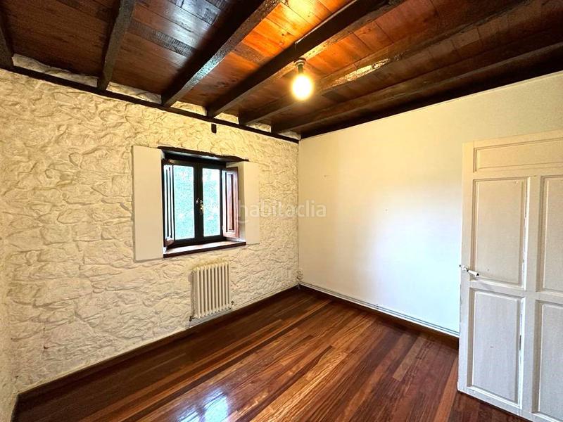 Foto f0d80c75-0f25-4ff2-a4e1-225d3ea08308. Chalet con riscaldamento parcheggio in Solórzano