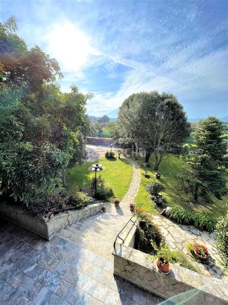 Foto 29d22540-8bc6-478f-9625-3bb6ac5861ea. Maison avec parking dans El Arco-Rota-Fonegra Noja