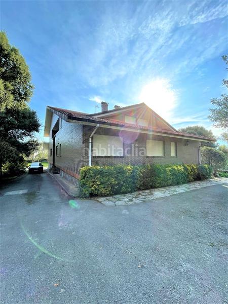 Foto 2f93232d-3690-4b67-ba65-f184709f32b7. Maison avec parking dans El Arco-Rota-Fonegra Noja