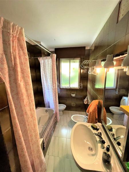 Foto ab3eefcf-276a-4126-87b5-031f49c7eff3. Maison avec parking dans El Arco-Rota-Fonegra Noja