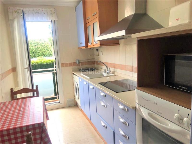 Foto b2b2516a-e0e6-4f00-b839-dba57de670ae. Affitto appartamento con riscaldamento parcheggio piscina in Noja