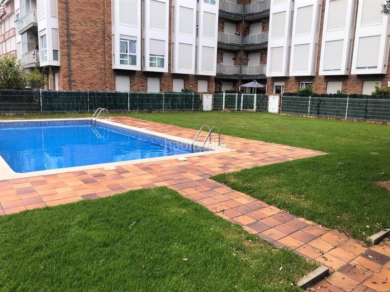 Foto bb416972-6c73-436c-9314-1447178b28db. Rent flat with heating parking pool in Tregadín Noja