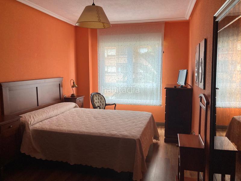Foto 68dfc2a0-42a5-40e2-83b8-5772454046e7. Piso  en venta , muy amplio, ideal para familias. en Avilés