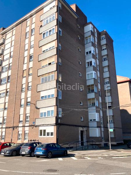 Foto e69ac10e-3abe-42a0-a6a7-4ffbab2627b5. Flat with heating in Versalles Avilés