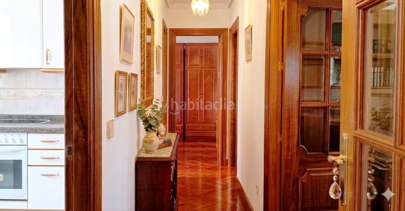 Foto 7137ecef-892b-48ba-a2f6-ecc59441af38. Apartament amb calefacció aparcament a Centro Palencia