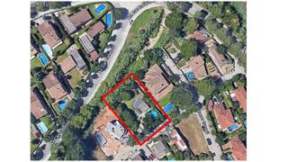 Residential Plot in Mira-sol. Terreno con tramitación de licencia en curso soleado de 850m en