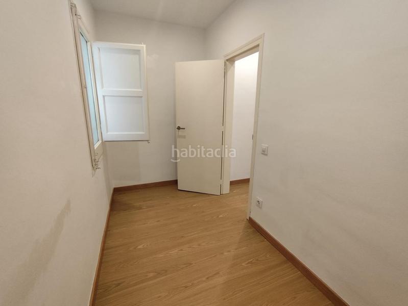 Foto 2a4276e7-7bb3-4552-9076-76f2dbaedbbe. Etagenwohnung in El Clot Barcelona