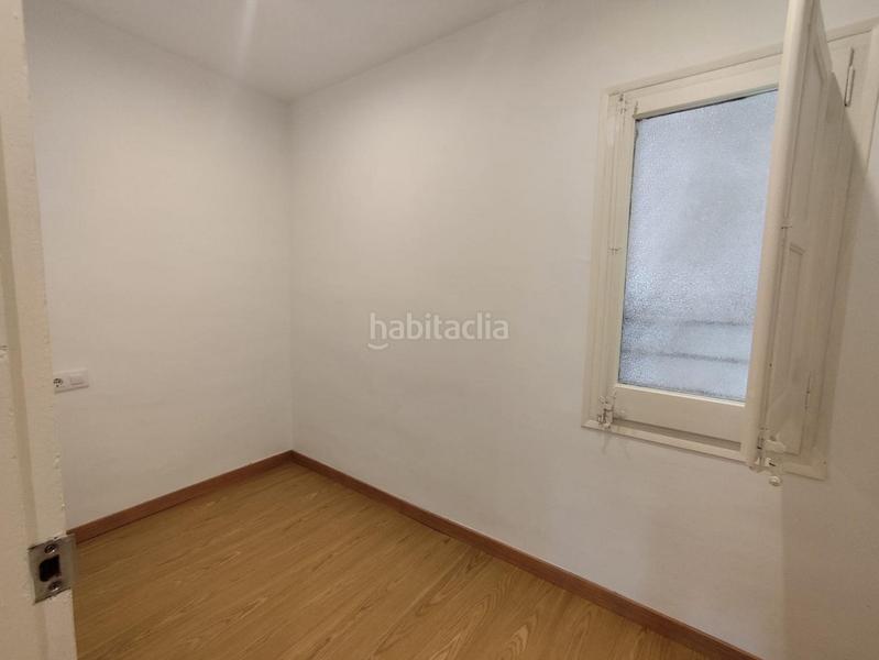 Foto 5c4bdd6a-4d24-4098-9362-8b043915745e. Etagenwohnung in El Clot Barcelona
