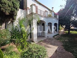 Masia  Camí del mig