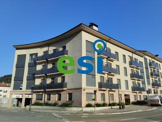 Pis a Ezcaray. Espléndido apartamento a estrenar con piscina en ezcaray