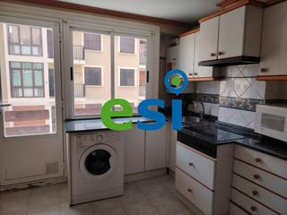 Pis  Calle eliseo cadarso. Piso con ascensor y 2 terrrazas en ezcaray