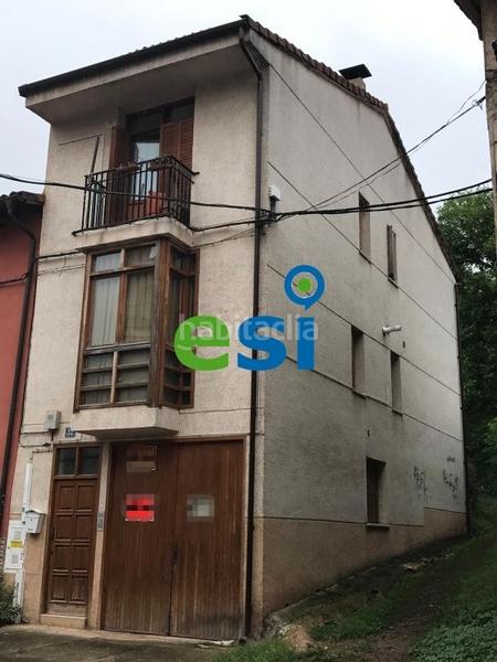Foto 4977aaf4-f062-4f20-8e89-d70998d3b845. Casa pareada en calle san lázaro 32 casa muy céntrica en Ezcaray
