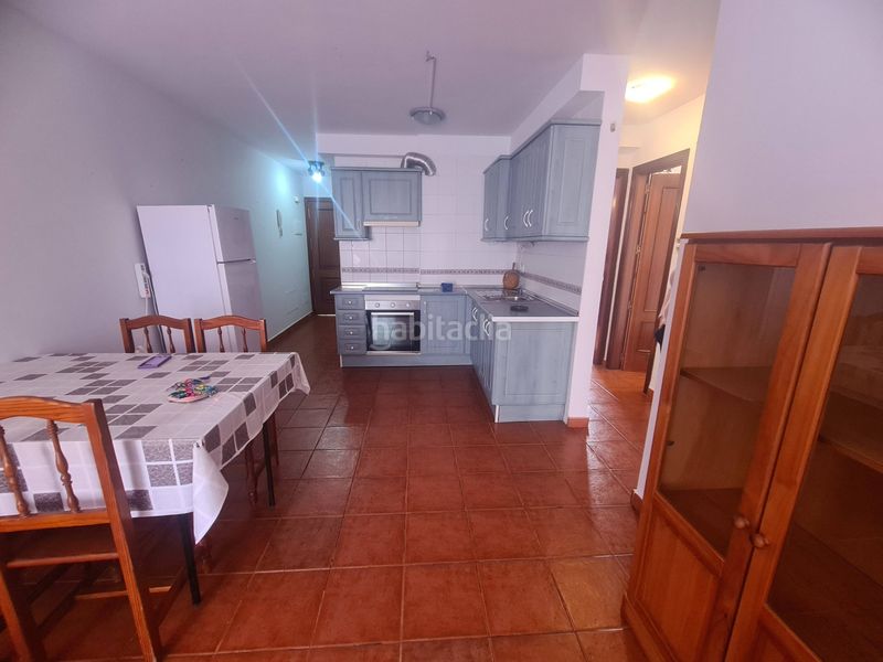 Foto 201f1172-dd83-49ed-8962-0e2a175aac6d. Rent flat with parking in Arico