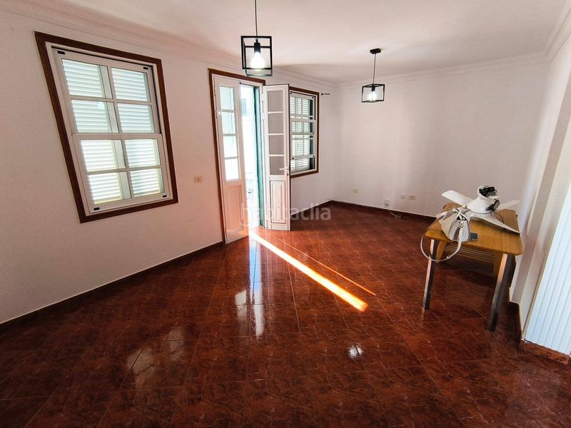 Foto 3b71706d-7a45-4a42-9069-692231790780. Lloguer casa a Arico