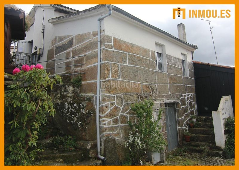 Foto 65e52756-10e6-4c80-b860-43df584189d9. Casa adossada a Celanova