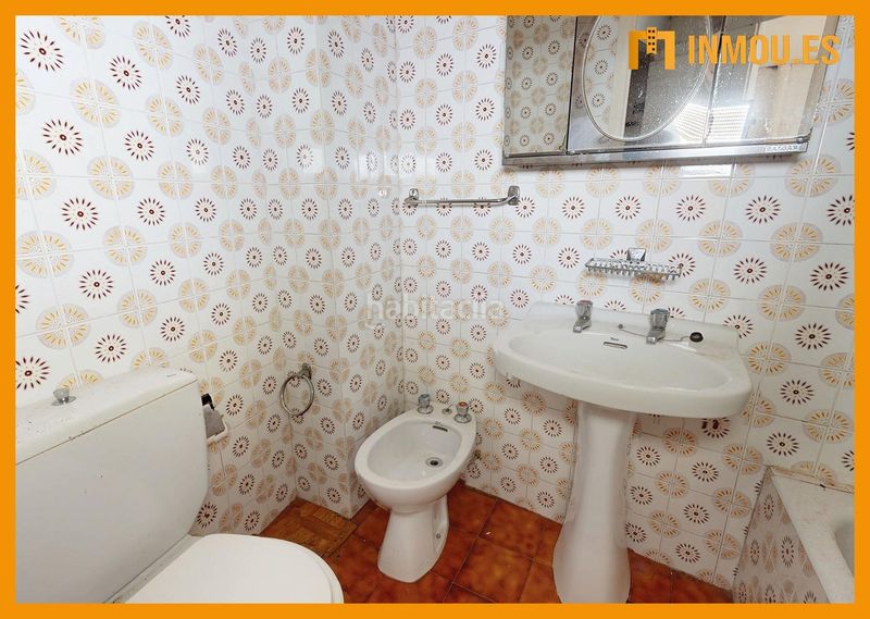 Foto a18b00d8-656d-4894-8725-4e2eac386b13. Casa adossada a Celanova