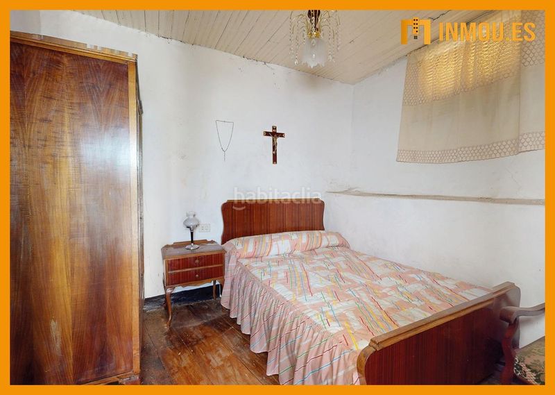 Foto ad4c4e75-195e-4e59-bbe1-d57dcce5253f. Casa adossada a Celanova