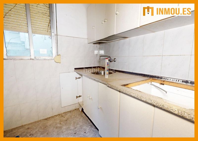 Foto 2d0903d1-9912-4060-b105-d80bf1080b01. Edifici a Couto Ourense