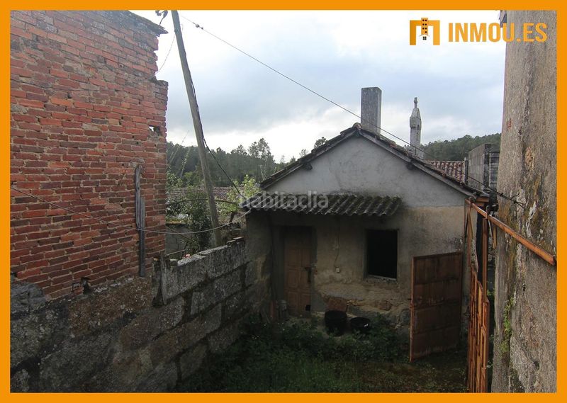 Foto 4985dcea-1fa0-4390-90f4-1bf901c66cb8. Casa amb calefacció aparcament a Castrelo de Miño