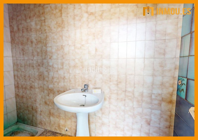 Foto a6b39317-4f97-4877-af4f-e8d400dd1fc8. Casa amb calefacció aparcament a Castrelo de Miño