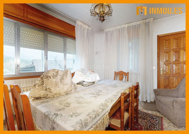 Foto be7674a2-c561-43e8-b9f6-74b0131c4e7e. Casa amb calefacció aparcament a Castrelo de Miño
