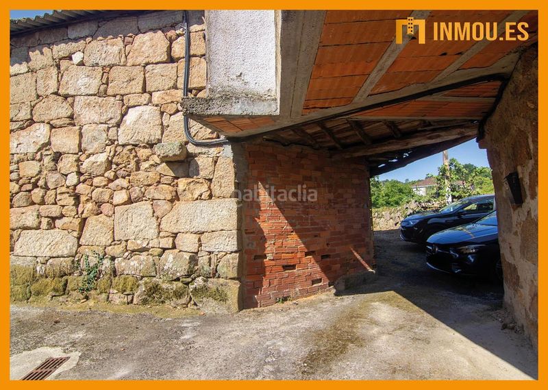 Foto a77f8db1-a096-4351-885f-7fa1f90d4aa8. Casa adossada a Barbadás