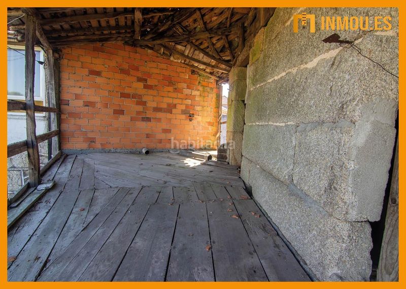 Foto d37546f8-9bd7-41e2-b5cb-3620ee3faaf5. Casa adossada a Barbadás