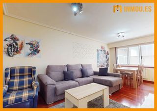 Etagenwohnung in Celanova. Piso listo para entrar a vivir, con una amplia terraza en o cerc