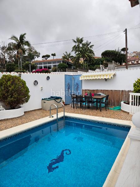 Foto c9906f3c-beac-4b52-bc9d-6fb57039a60a. Chalet dans calle doctor rodriguez vivas 9 dans Centro Orotava (La)