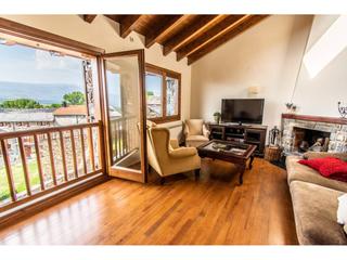 Rent Semi detached house in Carrer de baix 7. Casa en urtx