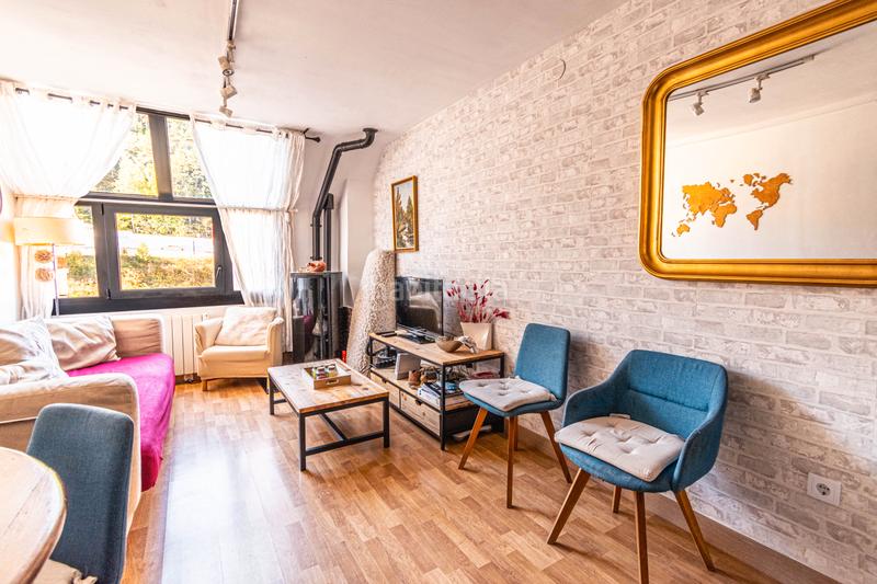 Foto ce599acc-be63-4b50-a528-538ebe1f8e88. Apartament a barri plan estacion 43 a Molina (La)