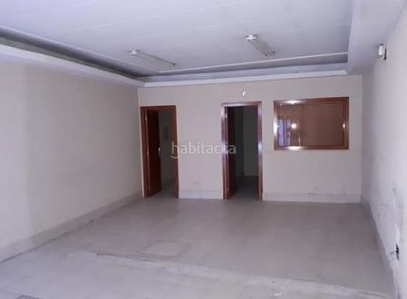 Foto ccf288da-f4bf-4ac3-9af0-1db1ac33d06e. Local comercial a Puerto de Béjar