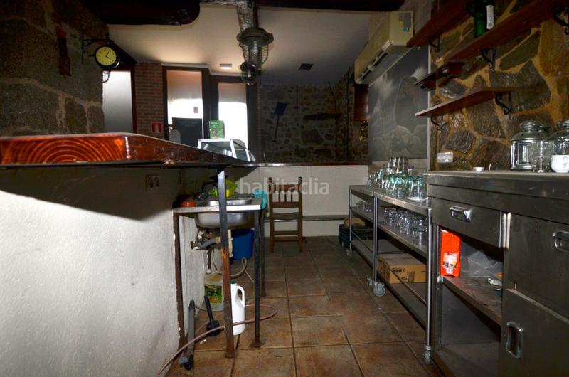 Foto 8a083612-374f-4a5f-8628-c75000d7ab57. Local comercial urbis te ofrece un magnífico local comercial disponible en el centro salamanca en Béjar